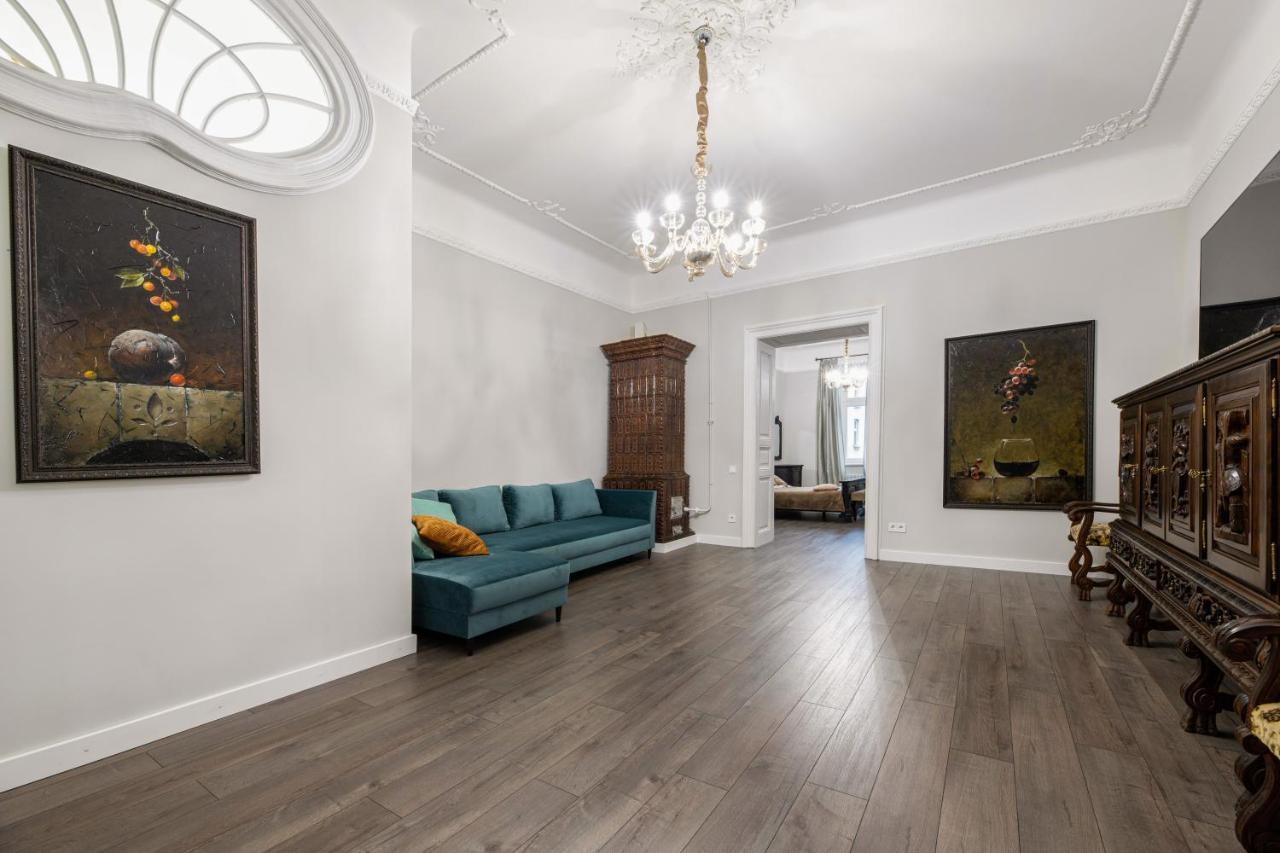 3 Room Apartments , Rohatyntsyv Street Lemberg Exterior foto